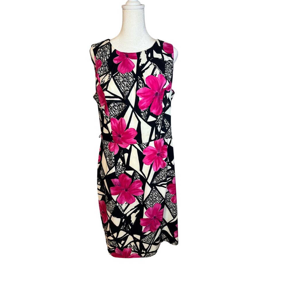 Dress barn Women’s sleeveless sheath dress pink floral print No belt size 14